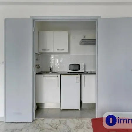 Air-conditioned Near The Promenade Des Apartment Nice
